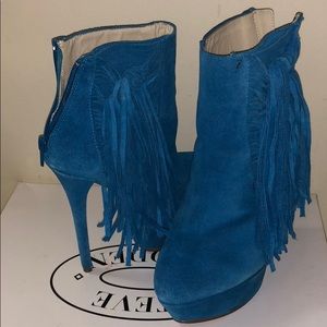 $10/$20 Bundle Araura Steve Madden Booties